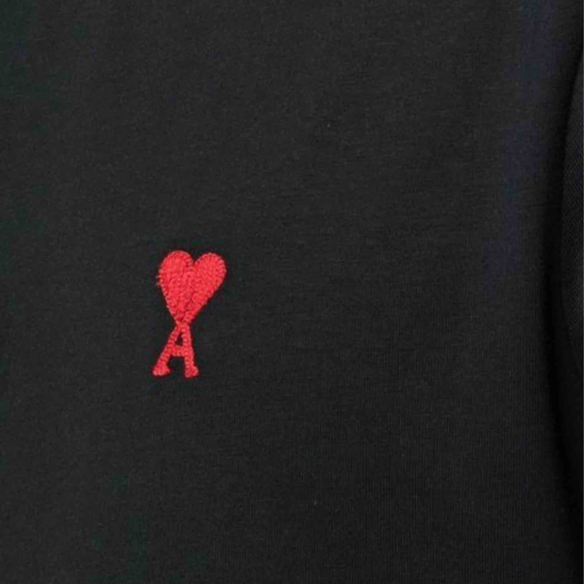 Ami Paris De Coeur Classic Fit T Shirt in Black – DPUS