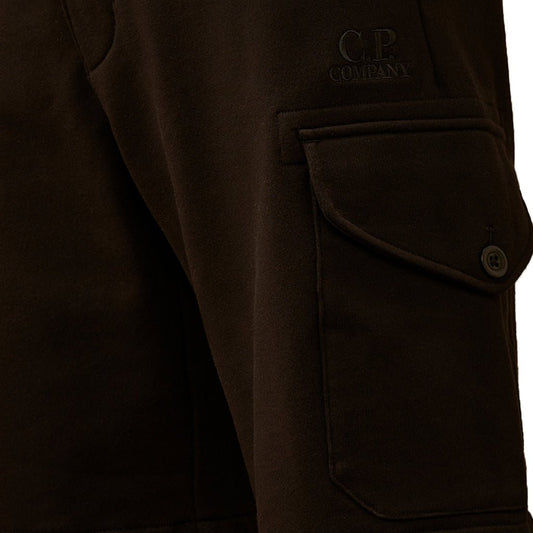 C.P. Company Diagonal Raised Fleece Cargo Embroidered Logo SweatshortsTrousers & ShortsC.P. CompanyDPUS Designer Outlet20CMSB029A-005086W-999-S7622792755413BlackSC.P. Company Diagonal Raised Fleece Cargo Embroidered Logo Sweatshorts