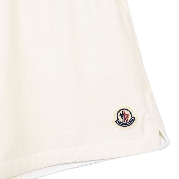 Moncler Women's Logo Patch Terry Cloth ShortsTrousers & ShortsMonclerDPUS Designer Outlet8053875189174WhiteXSMoncler Women's Logo Patch Terry Cloth Shorts