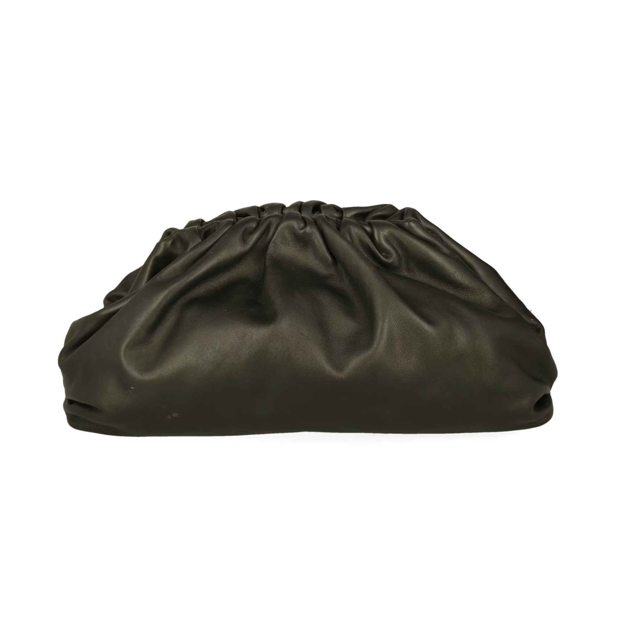 Bottega Veneta Pouch Gathered Leather in Dark Borwn