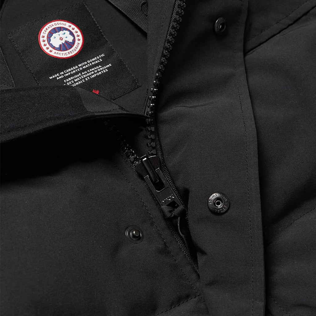 Canada Goose Macmillan Parka in Black