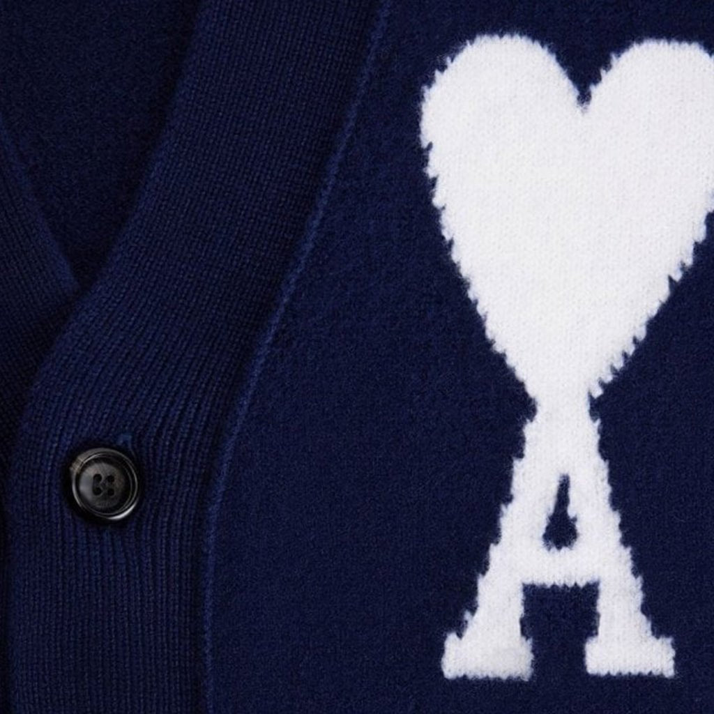 [Ami Paris] Cardigan With Contrasted Ami De CoeurKnitwearAmi ParisDPUS Designer Outlet3666598730636InkS[Ami Paris] Cardigan With Contrasted Ami De Coeur