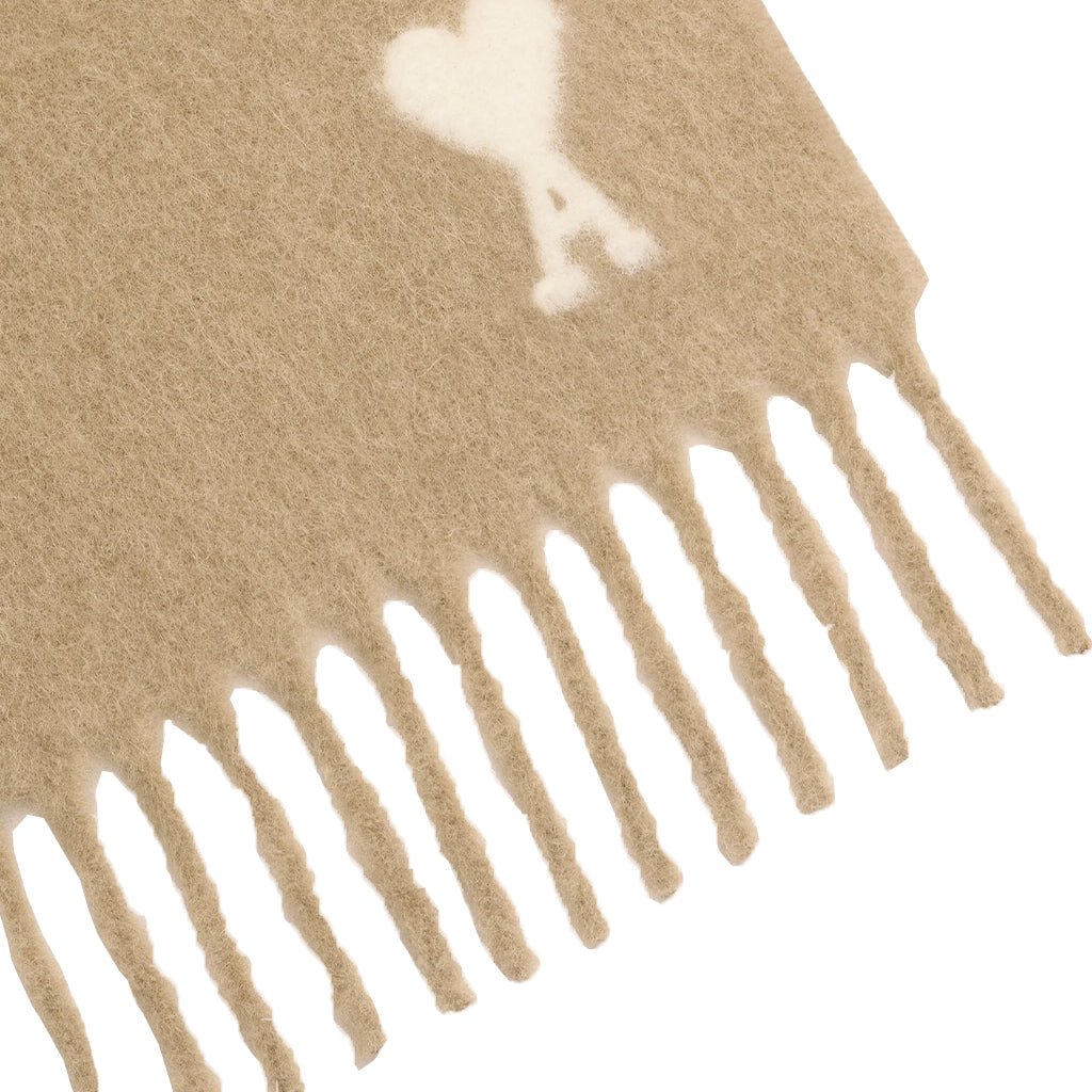 [Ami Paris] Quota Alpaca Wool Scarf Off White Ami De Coeur Jacquard ScarfScarfAmi ParisDPUS Designer OutletUSF673.AW0004-A184Mastic Beige[Ami Paris] Quota Alpaca Wool Scarf Off White Ami De Coeur Jacquard Scarf