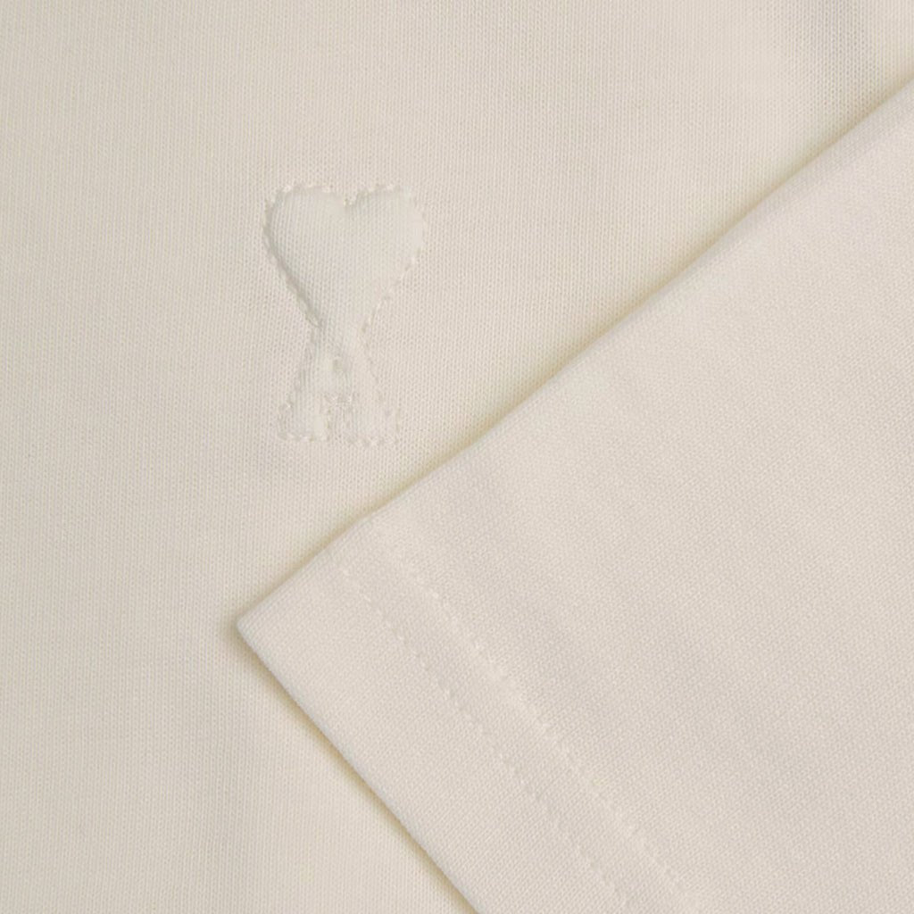 [Ami Paris] Small Embossed Ami De Coeur TshirtT-ShirtsAmi ParisDPUS Designer Outlet3666598751969Creamy WhiteXS[Ami Paris] Small Embossed Ami De Coeur Tshirt