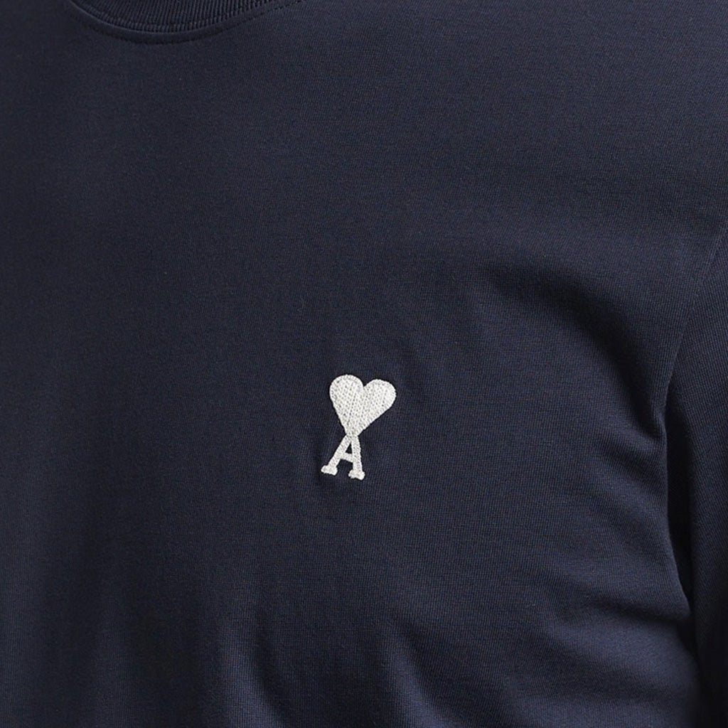 [Ami Paris] White Heart Light Cotton Classic Fit T-ShirtT-ShirtsAmi ParisDPUS Designer Outlet3666598541850Midnight BlueXS[Ami Paris] White Heart Light Cotton Classic Fit T-Shirt