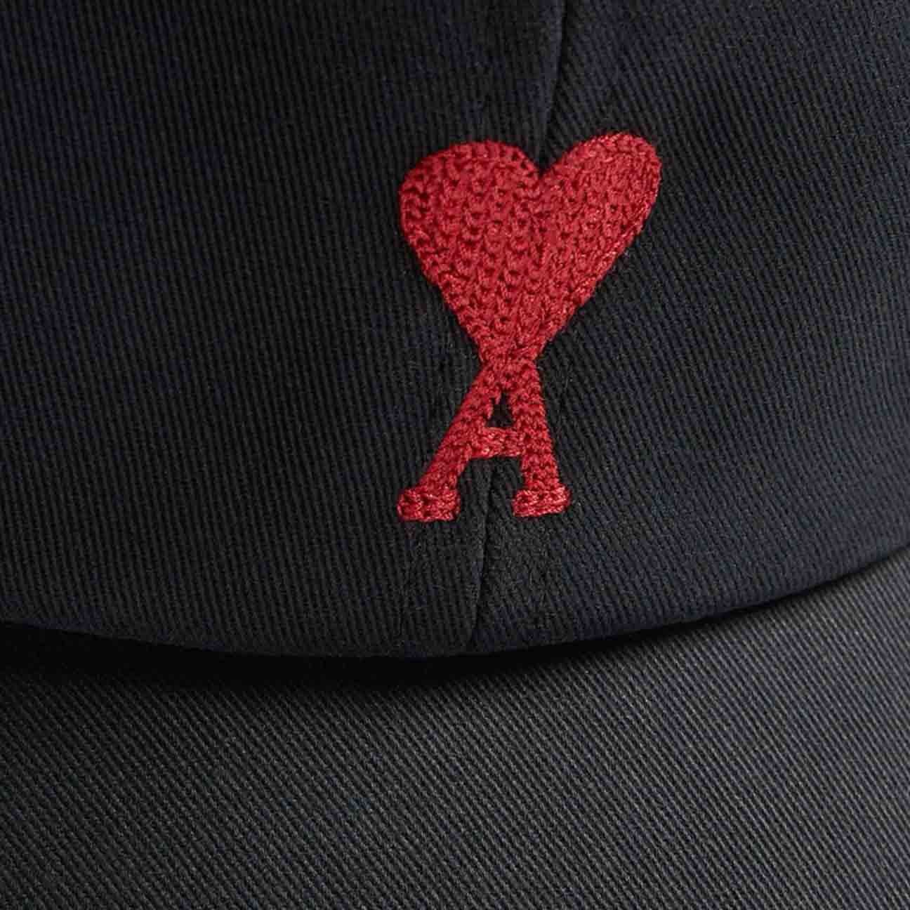 Ami de Coeur Embroidery Cap in Black