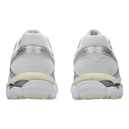 Asics GEL - CUMULUS 16 in White/WhiteDPUS Designer OutletDPUS Designer Outlet41.5Asics GEL - CUMULUS 16 in White/White
