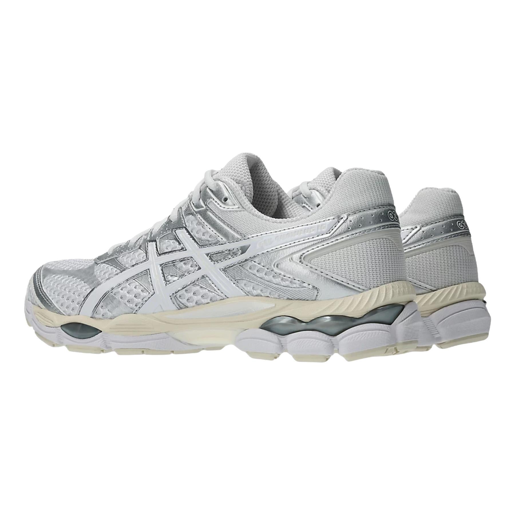 Asics GEL - CUMULUS 16 in White/WhiteDPUS Designer OutletDPUS Designer Outlet41.5Asics GEL - CUMULUS 16 in White/White