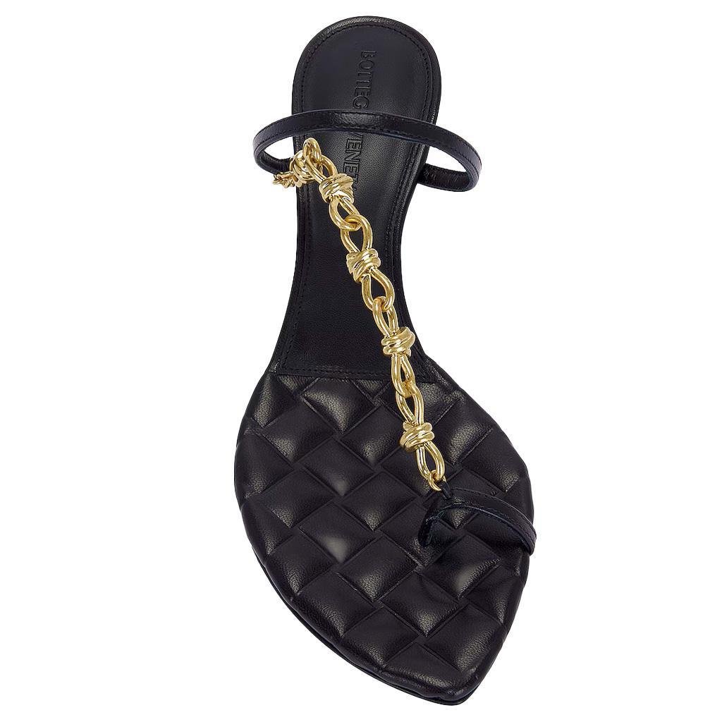 Bottega Veneta Womens Leather Sandal in Black