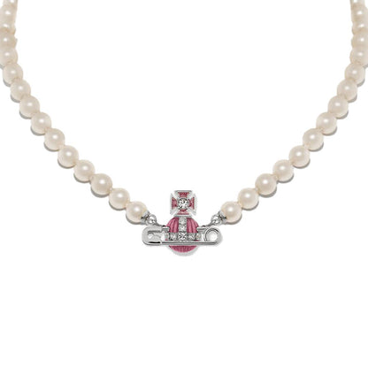 [Vivienne Westwood] Kitty Pearl Necklace in Platinum / White Crystal