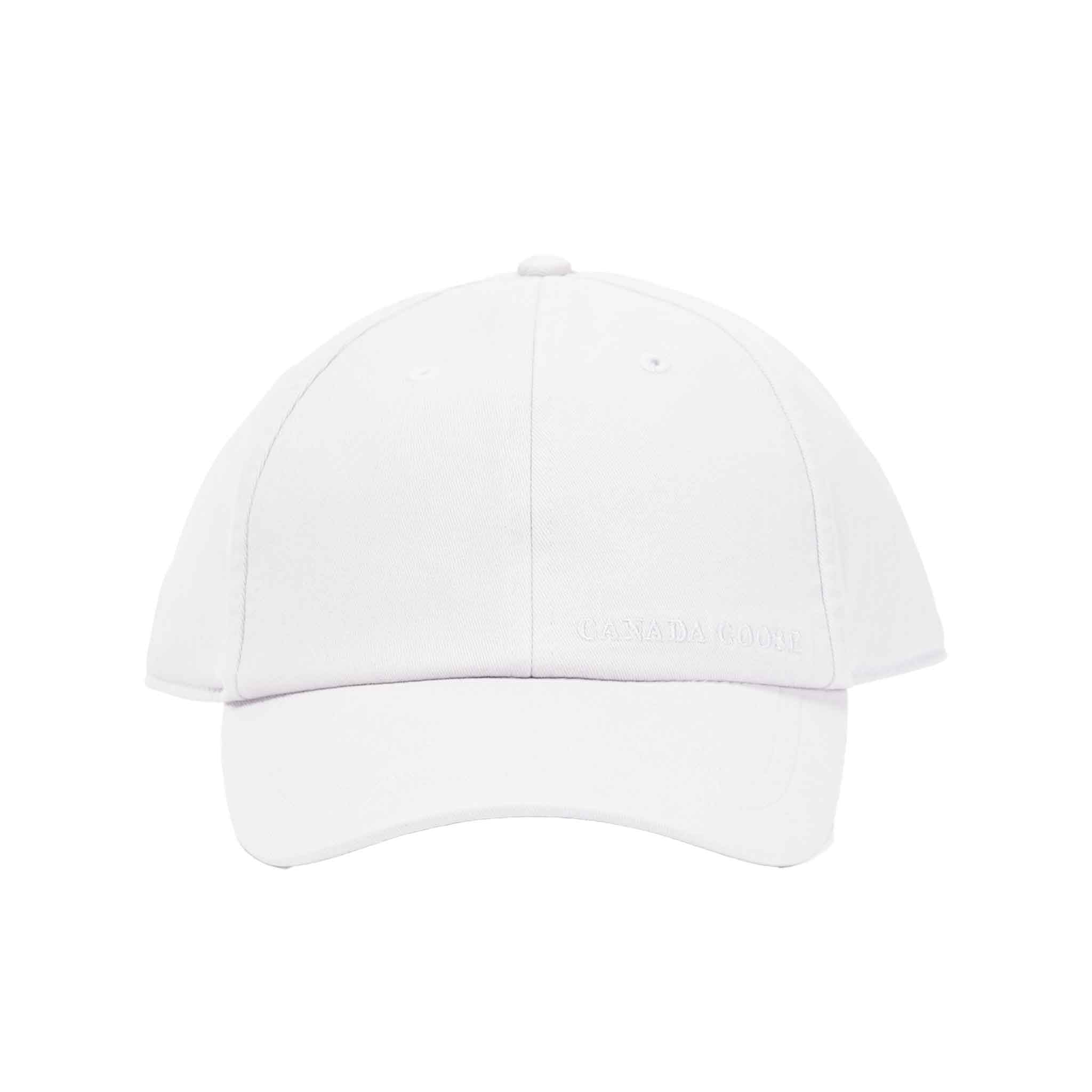 Canada Goose Ladies Weekend Cap in WhiteCapCanada GooseDPUS02264039S/MCanada Goose Ladies Weekend Cap in White