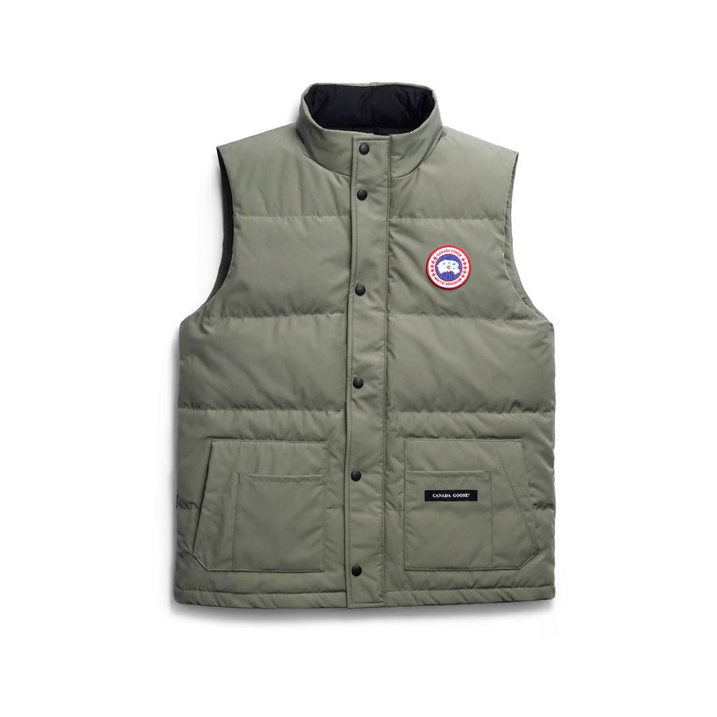 Canada Goose Men's Freestyle Crew VestCoats & JacketsCanada GooseDPUS Designer Outlet0699363245281SagebrushSCanada Goose Men's Freestyle Crew Vest