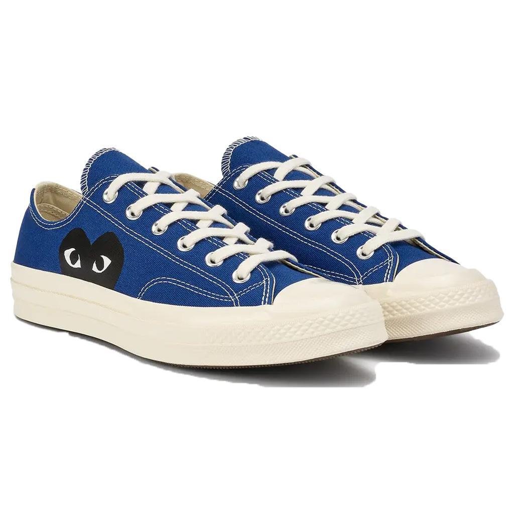 Comme Des Garcons PLAY Big Heart Chuck in Blue