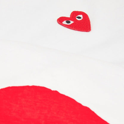 [Comme des Garcons] Play Double Low Red Heart TeeT-ShirtComme Des GarconsDPUS Designer OutletAX-T034-051-WHT-S044369467159WhiteS[Comme des Garcons] Play Double Low Red Heart Tee