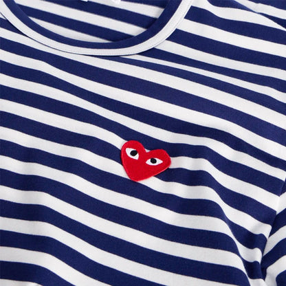 [Comme des Garcons] Play Stripe Red Heart LS TeeT-ShirtComme Des GarconsDPUS Designer OutletAX-T010-051-NVY-S044362189614NavyS[Comme des Garcons] Play Stripe Red Heart LS Tee