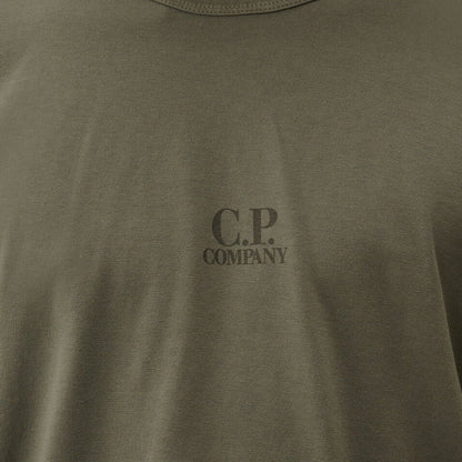 [C.P. Company] 20/1 Jersey Short Sleeve T-ShirtT-ShirtsC.P. CompanyDPUS Designer Outlet7622792773752GunmetalS[C.P. Company] 20/1 Jersey Short Sleeve T-Shirt