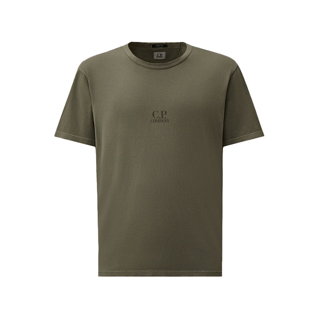 [C.P. Company] 20/1 Jersey Short Sleeve T-ShirtT-ShirtsC.P. CompanyDPUS Designer Outlet7622792773752GunmetalS[C.P. Company] 20/1 Jersey Short Sleeve T-Shirt