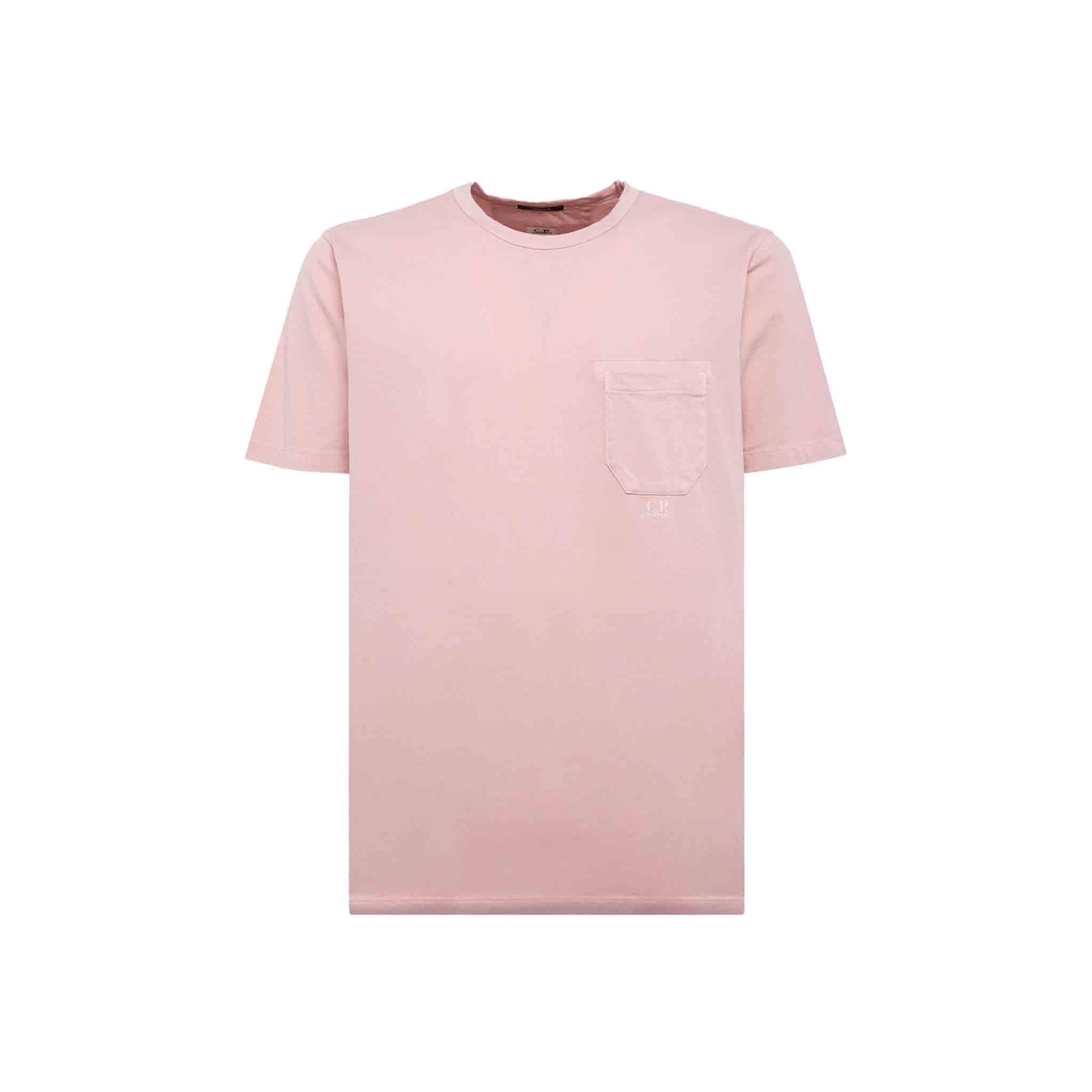 C.P. Company 24/1 Jersey Resist Dyed Pocket T-shirt in Pale MauveT-ShirtsC.P. CompanyDPUS17945063XSC.P. Company 24/1 Jersey Resist Dyed Pocket T-shirt in Pale Mauve