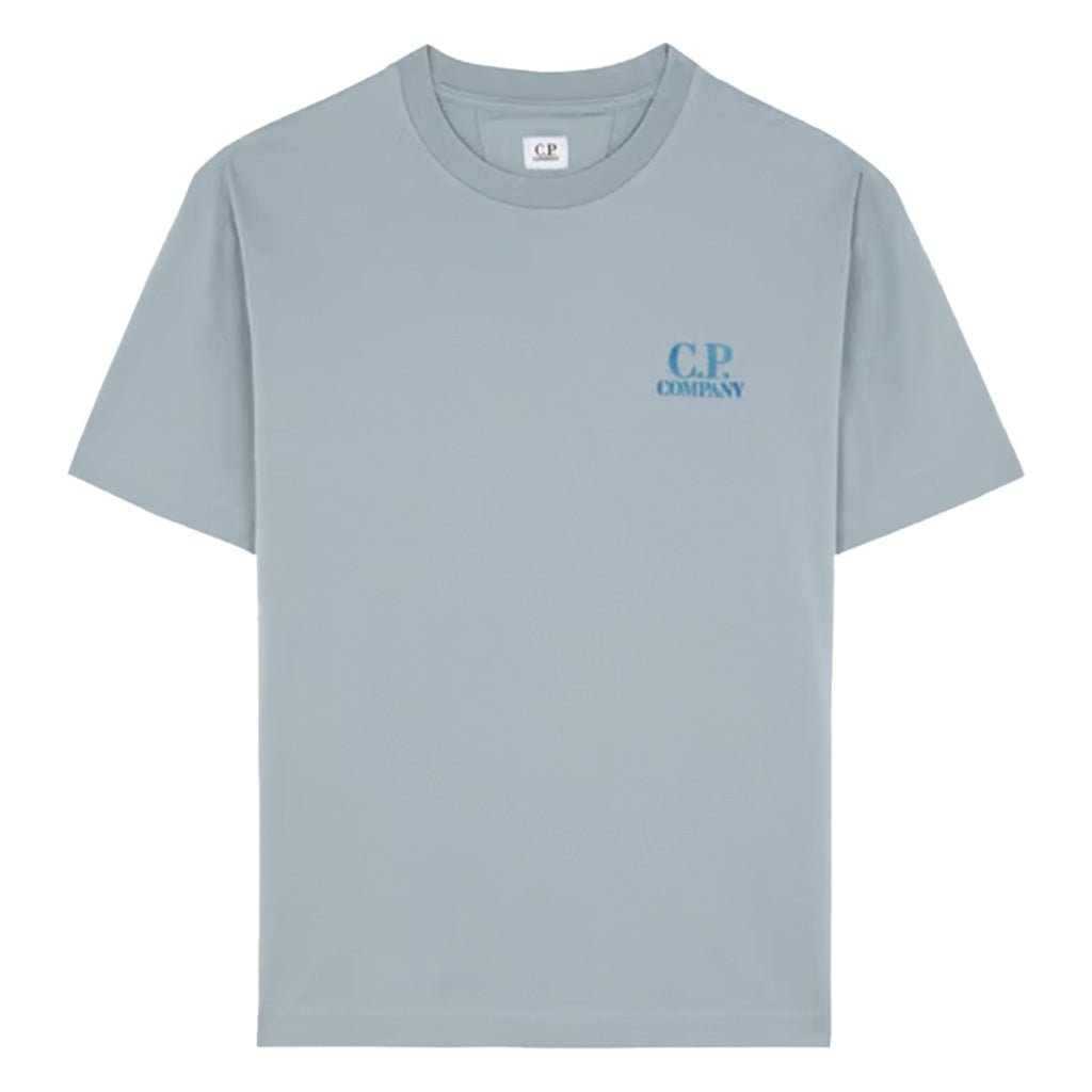 [C.P. Company] 30/1 Jersey Comfort Logo T-ShirtT-ShirtsC.P. CompanyDPUS Designer OutletSilver blueS[C.P. Company] 30/1 Jersey Comfort Logo T-Shirt