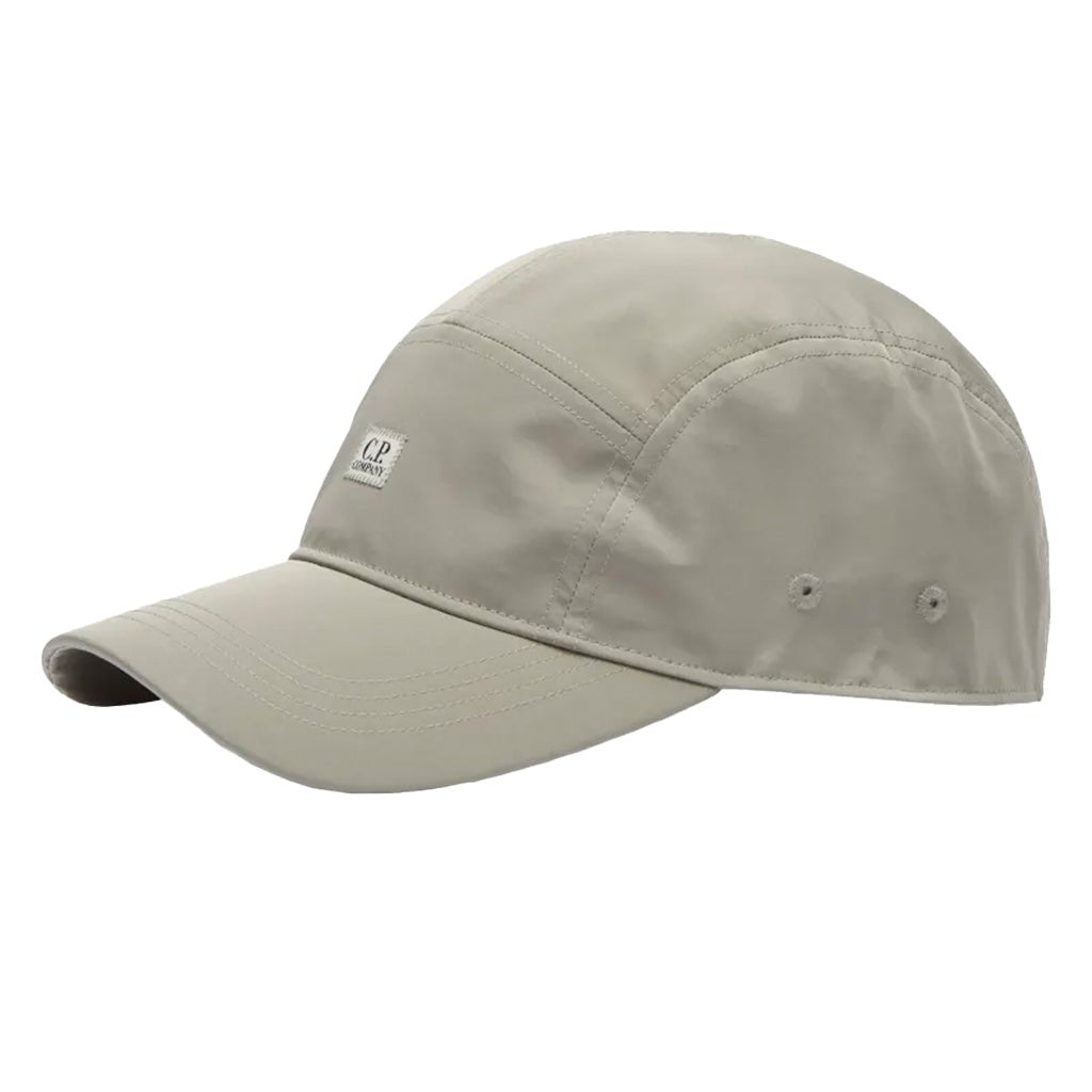 [C.P. Company] Accessories Baseball Cap In Chrome - RCaps & HatsC.P. CompanyDPUS Designer Outlet7622792722194Dove[C.P. Company] Accessories Baseball Cap In Chrome - R