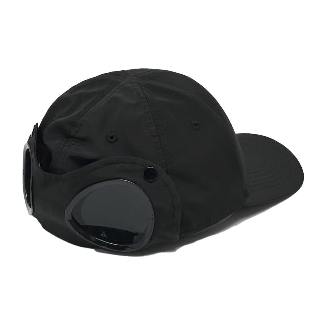 C.P. Company Chrome - R Goggle Cap in BlackCaps & HatsC.P. CompanyDPUS Designer Outlet7622792406339MC.P. Company Chrome - R Goggle Cap in Black