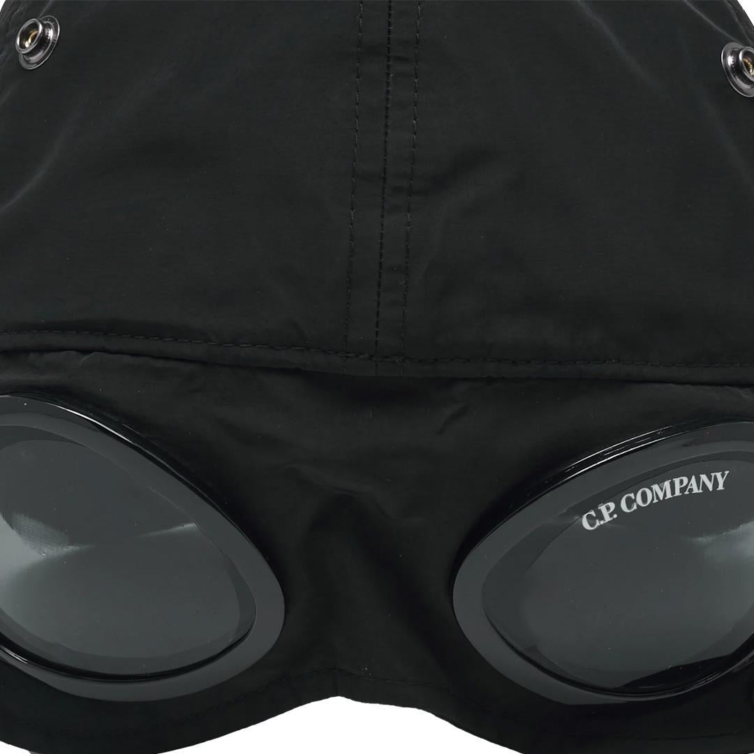 C.P. Company Chrome - R Goggle Cap in BlackCaps & HatsC.P. CompanyDPUS Designer Outlet7622792406339MC.P. Company Chrome - R Goggle Cap in Black