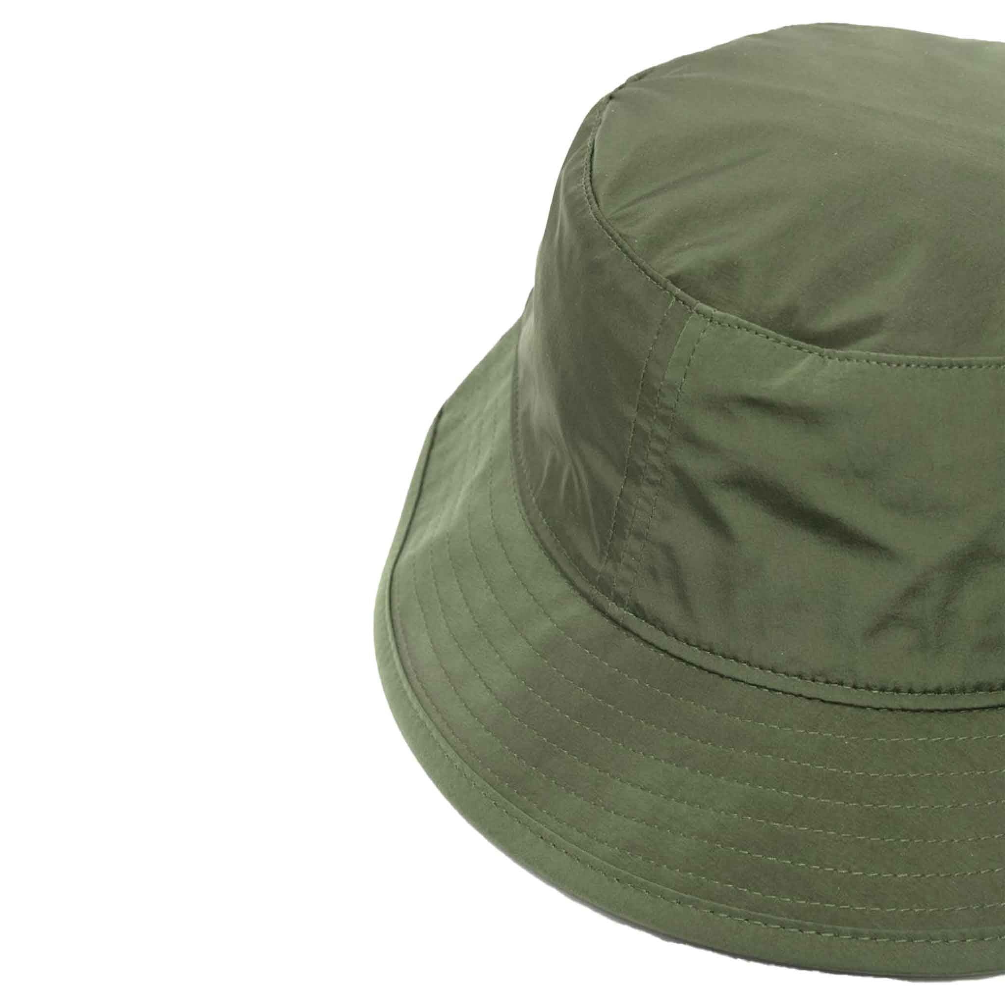 C.P. Company Chrome - R Lens Bucket Hat in Green BayHatsC.P. CompanyDPUS7602943697490MC.P. Company Chrome - R Lens Bucket Hat in Green Bay