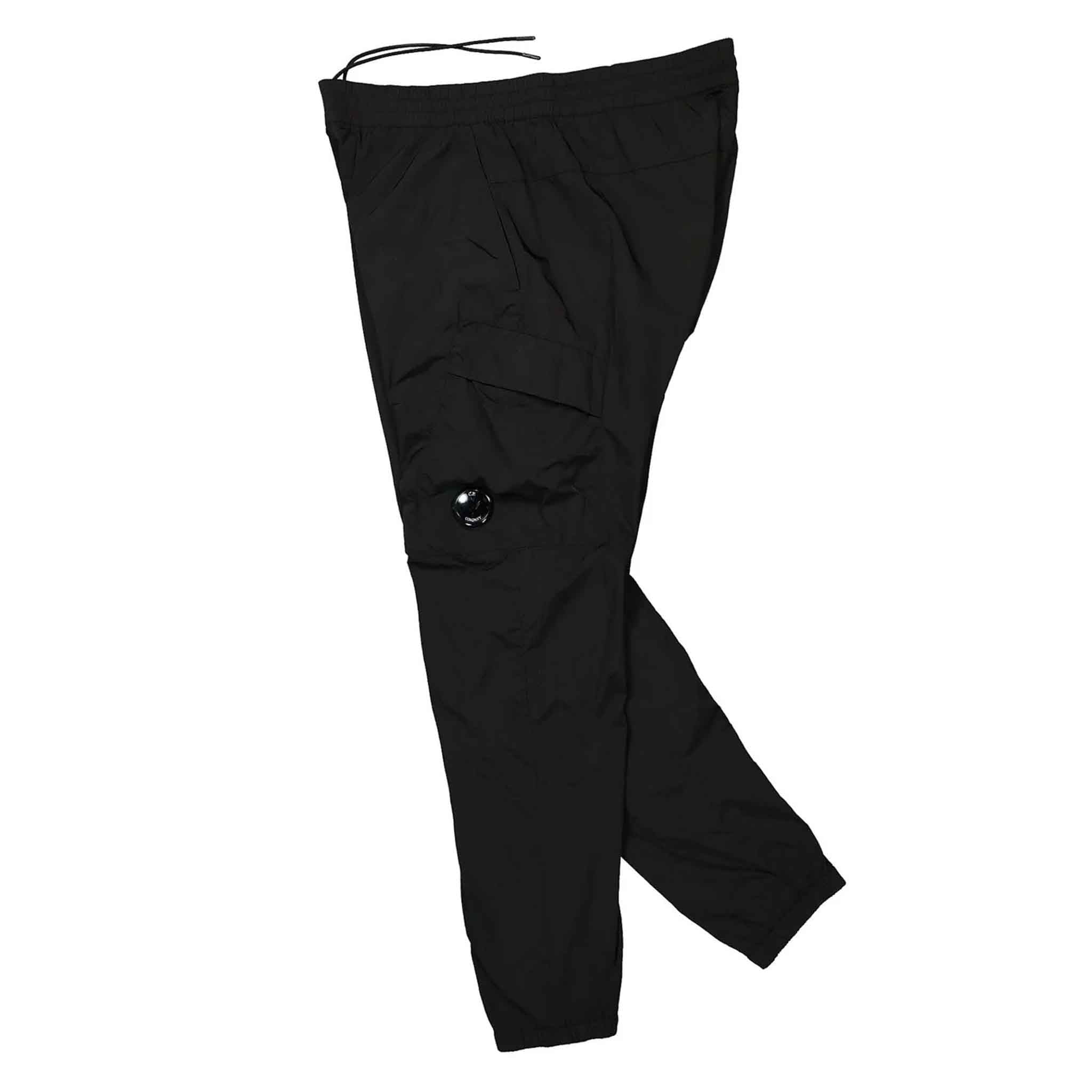 C.P. Company Chrome - R Track Pants in BlackSweatpantsC.P. CompanyDPUS Designer Outlet762094393808144C.P. Company Chrome - R Track Pants in Black