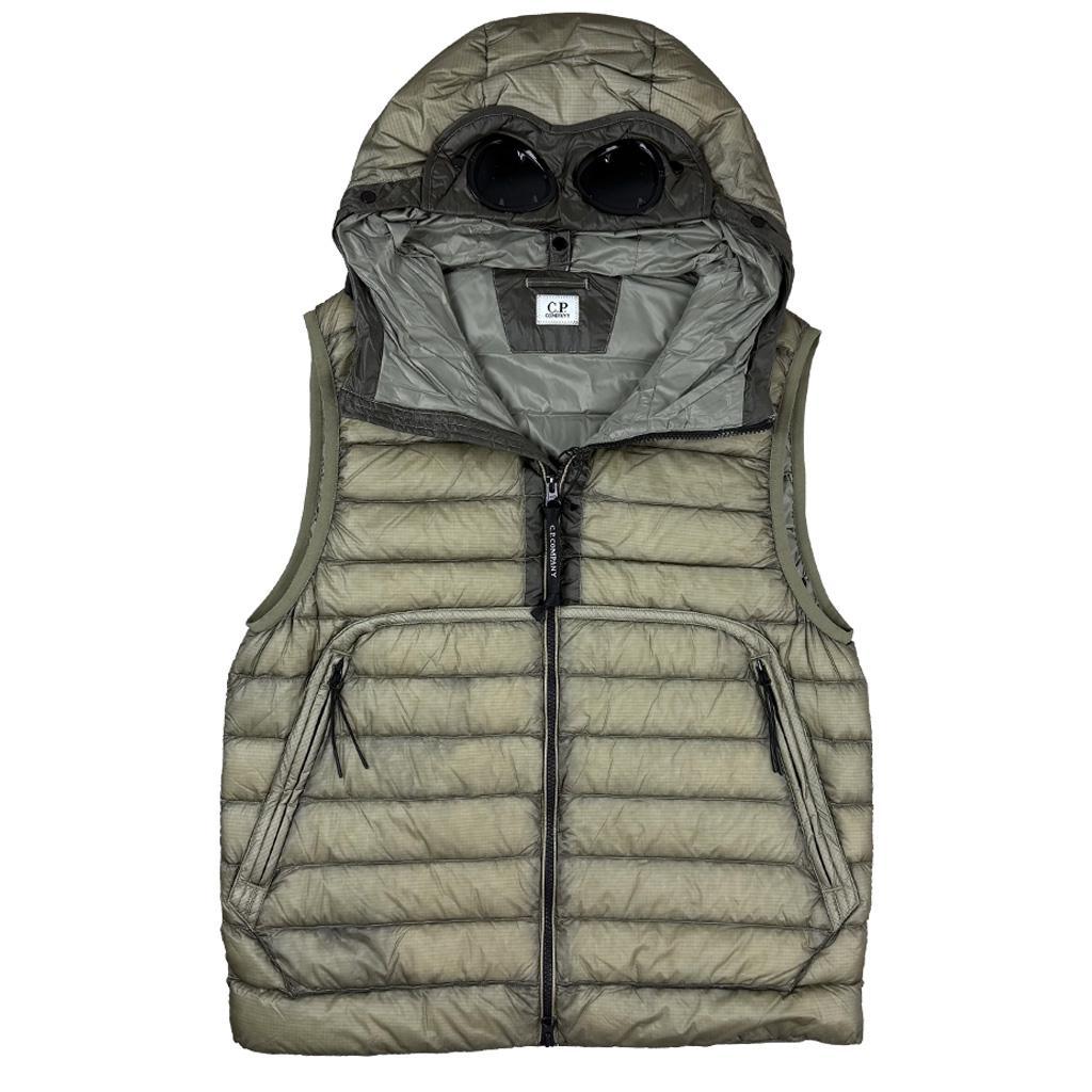 C.P. Company DD - Shell Goggle Down Gilet in Fallen RockCoats & JacketsC.P. CompanyDPUS Designer Outlet7622792470156SC.P. Company DD - Shell Goggle Down Gilet in Fallen Rock
