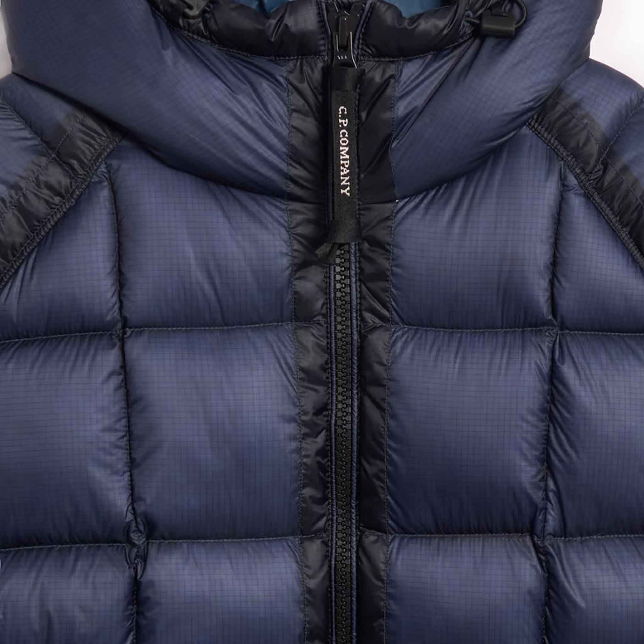 C.P. Company D.D. Shell Hooded Medium Down Jacket in Estate BlueCoats & JacketsC.P. CompanyDPUS Designer Outlet7620943952247SC.P. Company D.D. Shell Hooded Medium Down Jacket in Estate Blue