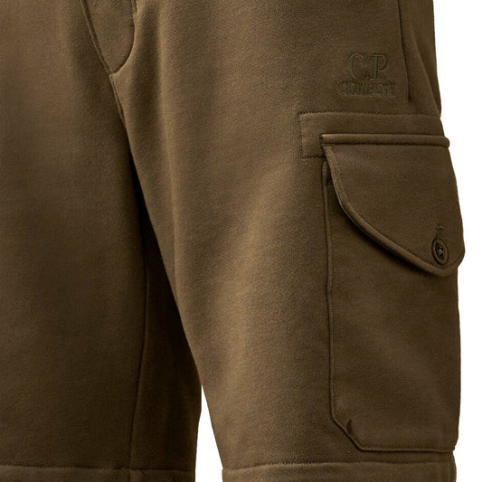 C.P. Company Diagonal Raised Fleece Cargo Embroidered Logo SweatshortsTrousers & ShortsC.P. CompanyDPUS Designer Outlet20CMSB029A-005086W-921-S7622792755345GunmetalSC.P. Company Diagonal Raised Fleece Cargo Embroidered Logo Sweatshorts