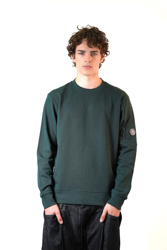 [C.P. Company] Diagonal Raised Fleece Crewneck SweatshirtSweatshirtsC.P. CompanyDPUS Designer Outlet21CMSS713A-005086W-697-S7622792970656Ponderosa PineS[C.P. Company] Diagonal Raised Fleece Crewneck Sweatshirt