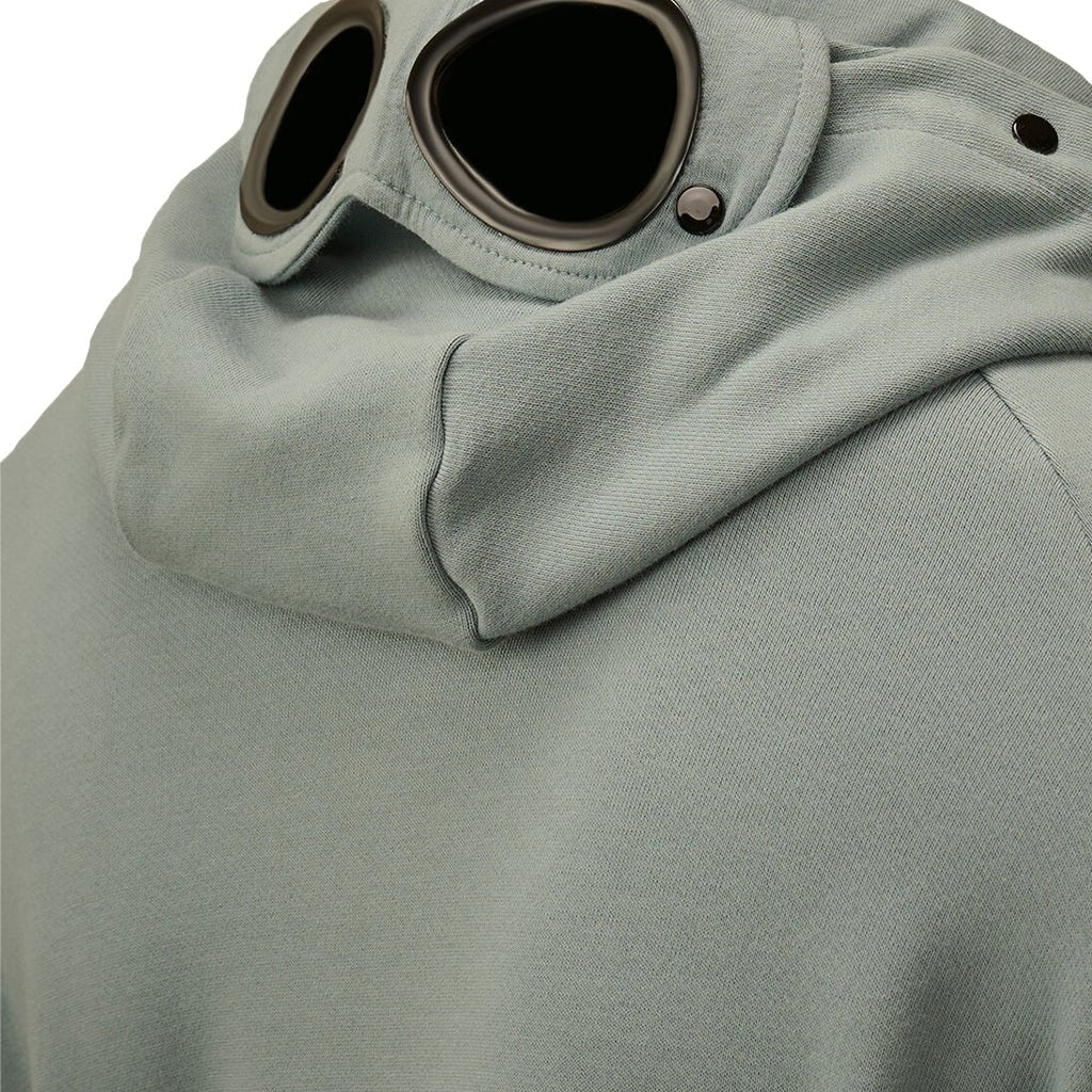 [C.P. Company] Diagonal Raised Fleece Zipped Google Hooded SweatshirtHoodies & Zip - UpsC.P. CompanyDPUS Designer Outlet7622792768574Silver BlueS[C.P. Company] Diagonal Raised Fleece Zipped Google Hooded Sweatshirt