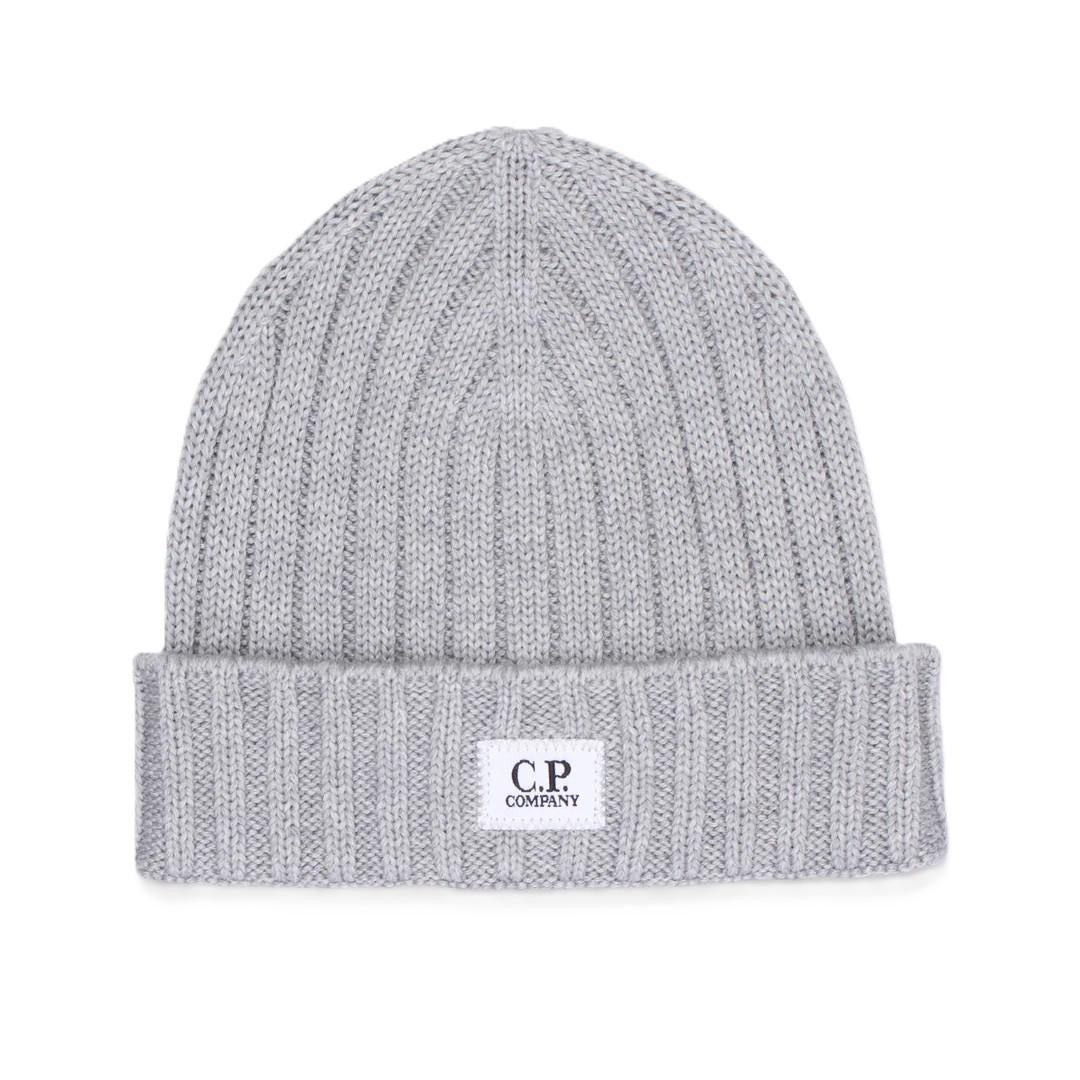 C.P. Company Extra Fine Merino Logo Beanie in Grey MelangeCaps & HatsC.P. CompanyDPUS Designer Outlet7622792475519UNIC.P. Company Extra Fine Merino Logo Beanie in Grey Melange