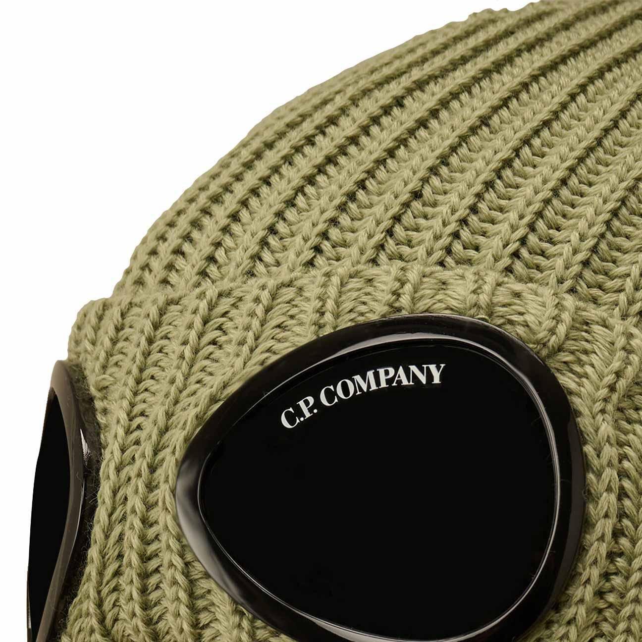 C.P. Company Extra fine Merino Wool Beanie in Tea Green