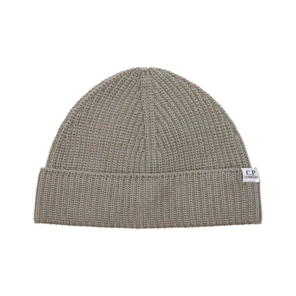 [C.P. Company] Extrafine Merino Wool Fisherman BeanieCaps & HatsC.P. CompanyDPUS Designer Outlet21CMAC137A-005509A-3567622792923898Fallen RockUNI[C.P. Company] Extrafine Merino Wool Fisherman Beanie