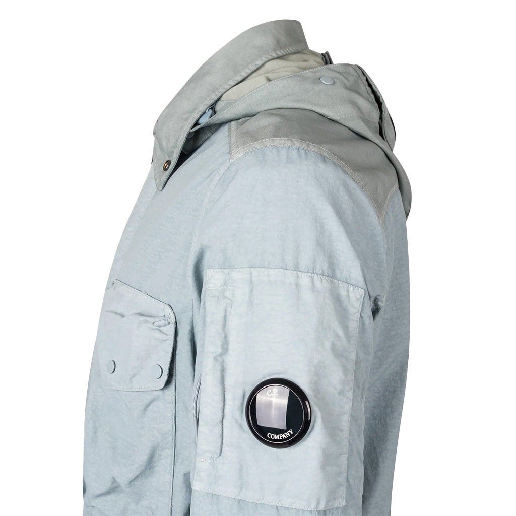 [C.P. Company] Flatt Nylon Mixed Goggle OvershirtC.P. CompanyDPUS Designer Outlet7622792611405Silver BlueS[C.P. Company] Flatt Nylon Mixed Goggle Overshirt