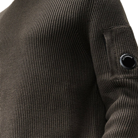 [C.P. Company] Full Rib Cotton Lens Crewneck KnitKnitwearC.P. CompanyDPUS Designer Outlet21CMKN101A-006608A-985-SRavenS[C.P. Company] Full Rib Cotton Lens Crewneck Knit