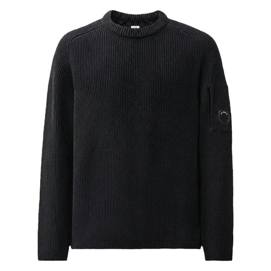 [C.P. Company] Full Rib Cotton Lens Crewneck KnitKnitwearC.P. CompanyDPUS Designer Outlet21CMKN101A-006608A-999-S7622792932791BlackS[C.P. Company] Full Rib Cotton Lens Crewneck Knit