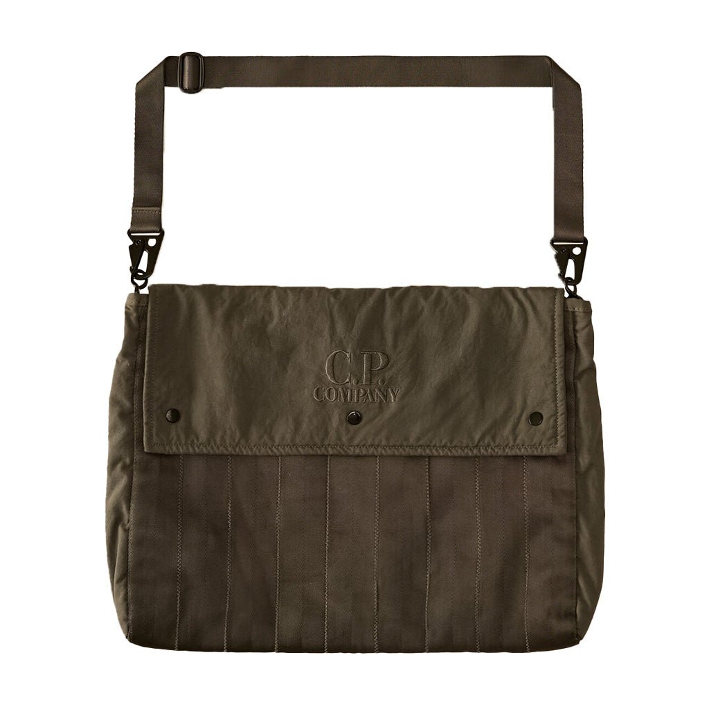 [C.P. Company] Herringbone Shoulder BagC.P. CompanyDPUS Designer Outlet7622792722255Gunmetal[C.P. Company] Herringbone Shoulder Bag