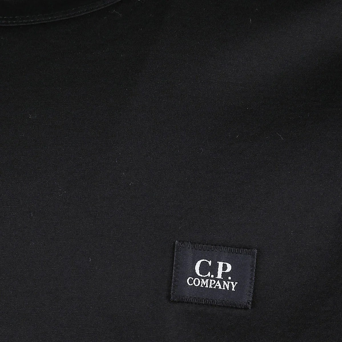 C.P. Company Jersey Logo Patch T-ShirtT-ShirtC.P. CompanyDPUS Designer Outlet7622792399464BlackMC.P. Company Jersey Logo Patch T-Shirt