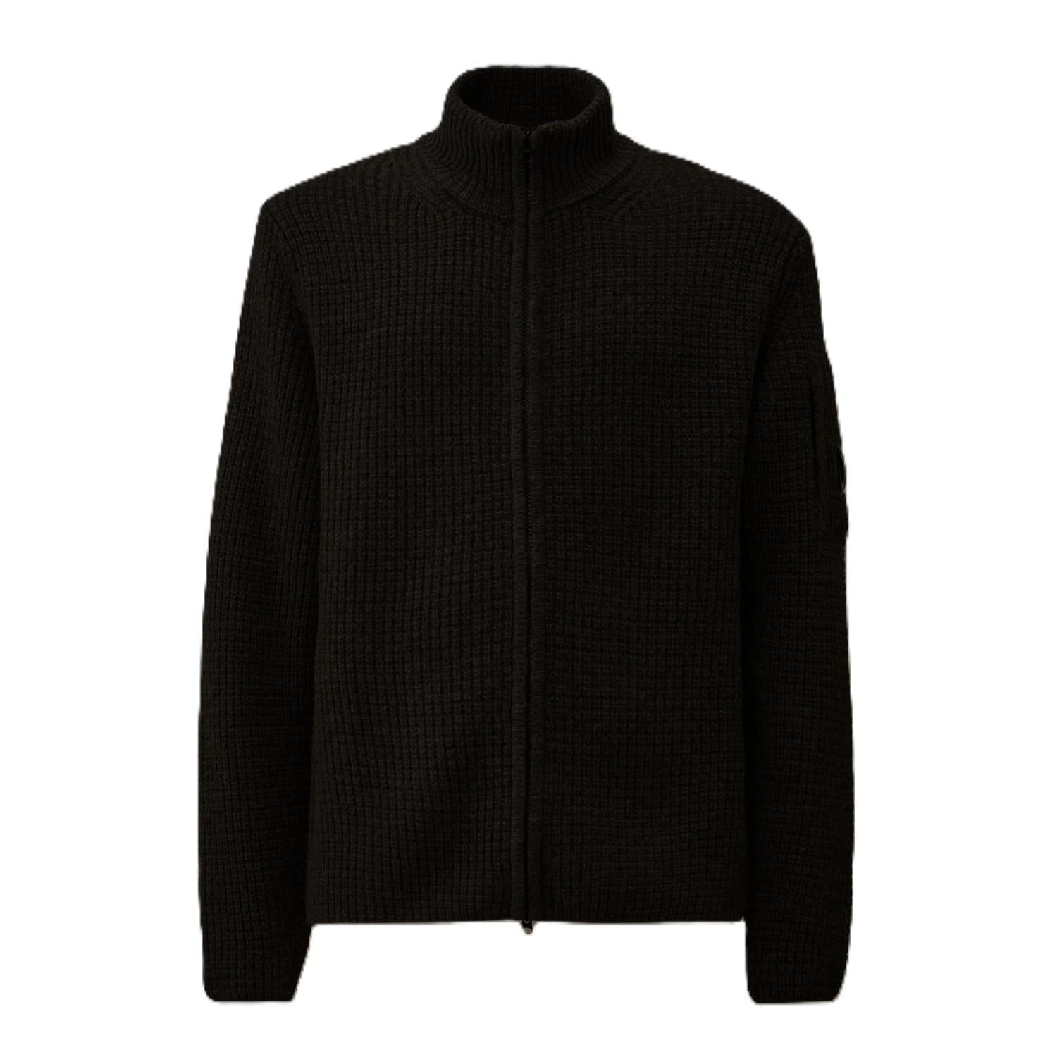 C.P. Company Lambswool GRS Cardigan In BlackKnitwearC.P. CompanyDPUS Designer Outlet7622792414327SC.P. Company Lambswool GRS Cardigan In Black