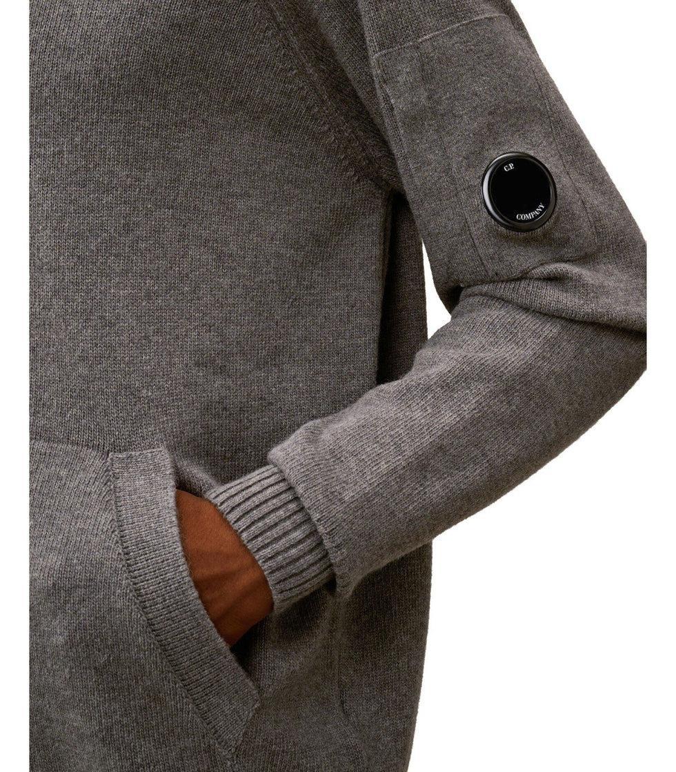 C.P. Company Lambswool GRS Cardigan In Dark ShadowCardiganC.P. CompanyDPUS Designer Outlet7622792414259SC.P. Company Lambswool GRS Cardigan In Dark Shadow