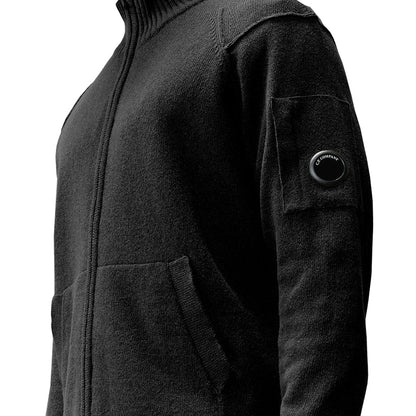 [C.P. Company] Lambswool GRS Full Zip KnitKnitwearC.P. CompanyDPUS Designer OutletRFCMKN708A-110149A-999-SBlackS[C.P. Company] Lambswool GRS Full Zip Knit