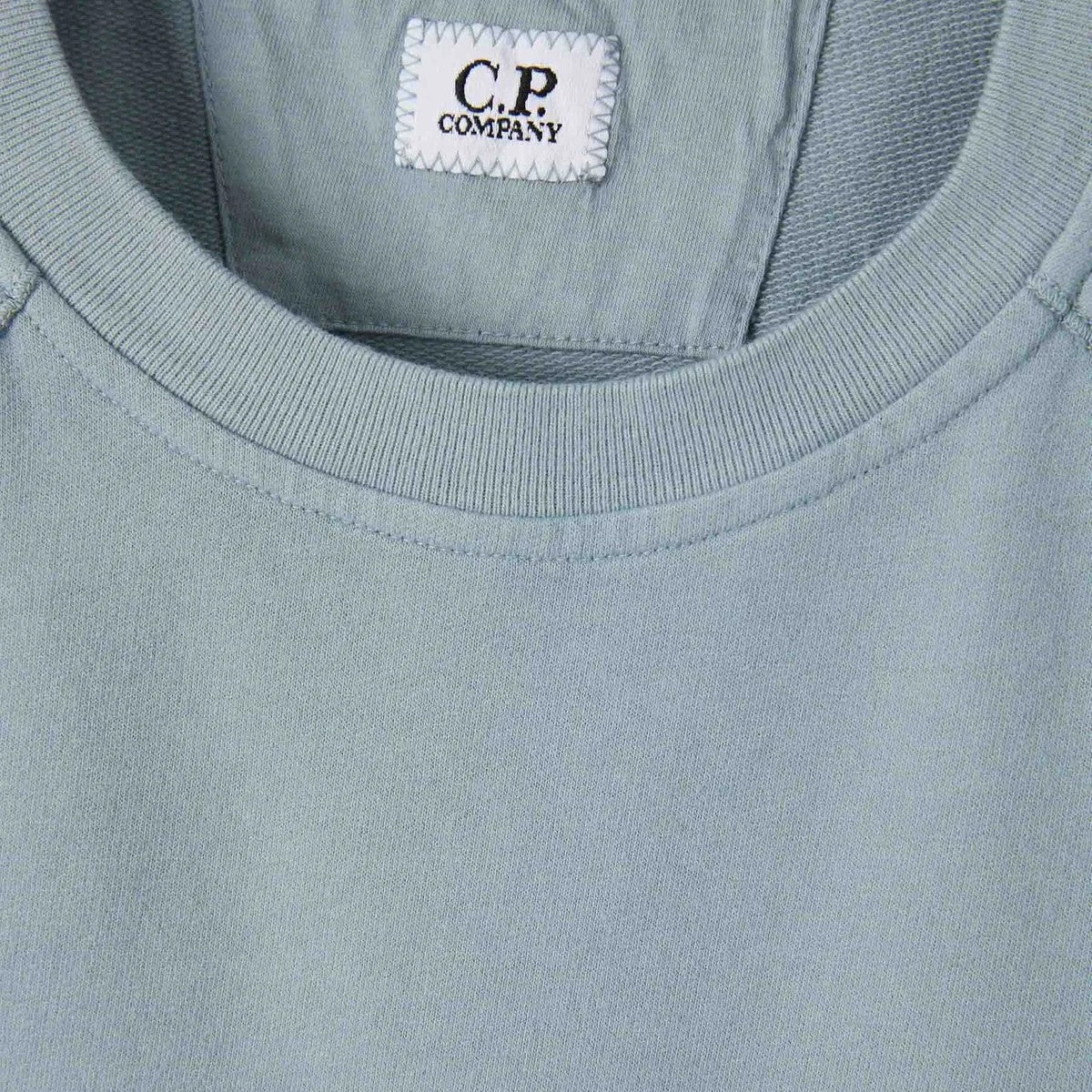 C.P. Company Light Fleece Short Sleeve SweatshirtT-ShirtC.P. CompanyDPUS Designer Outlet7622792762756Silver BlueMC.P. Company Light Fleece Short Sleeve Sweatshirt