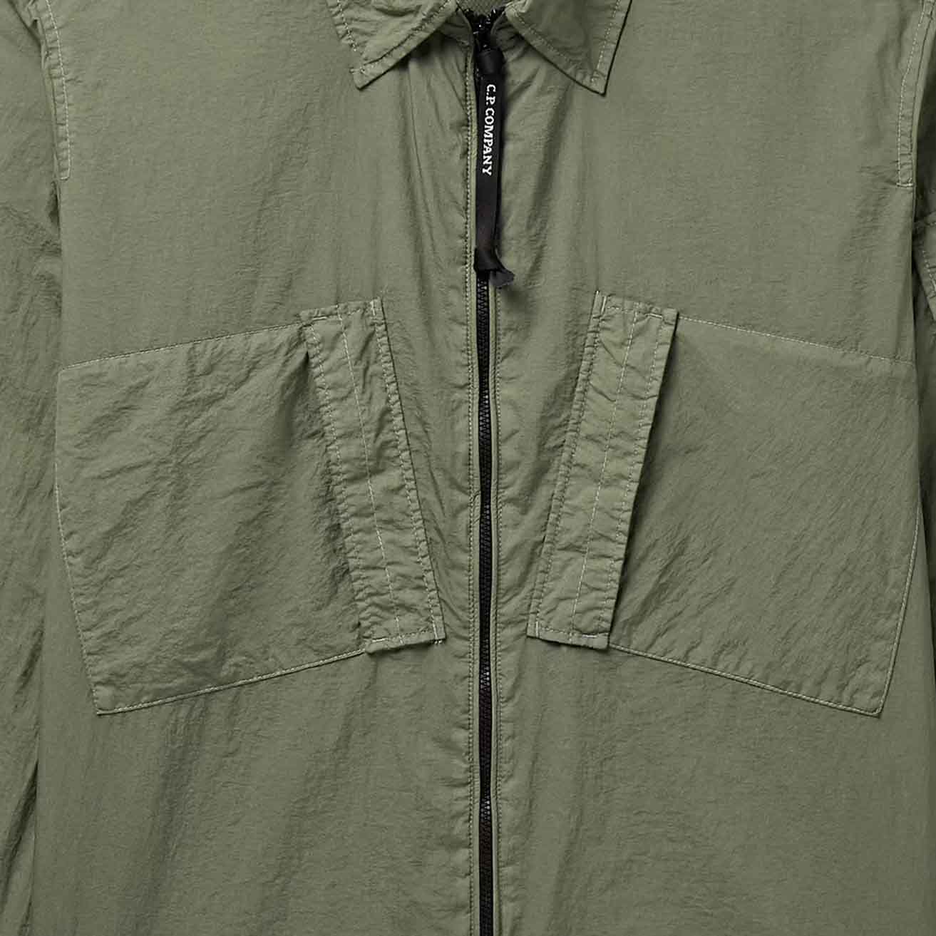 C.P. Company Taylon L Nylon Overshirt in GreenOvershirtC.P. CompanyDPUS Designer OutletSC.P. Company Taylon L Nylon Overshirt in Green