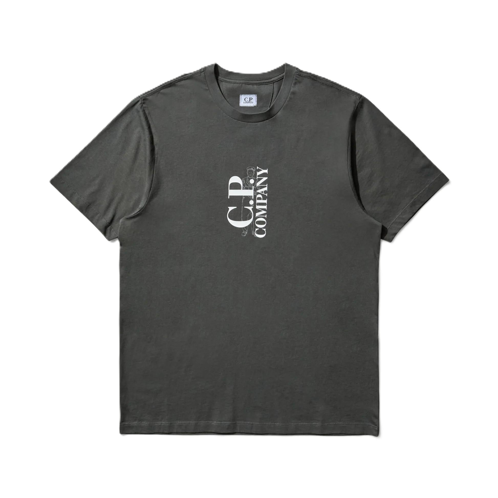 C.P. Company Vertical Logo T-Shirt in Dark ShadowT-ShirtsC.P. CompanyDPUS Designer Outlet7622792336872SC.P. Company Vertical Logo T-Shirt in Dark Shadow