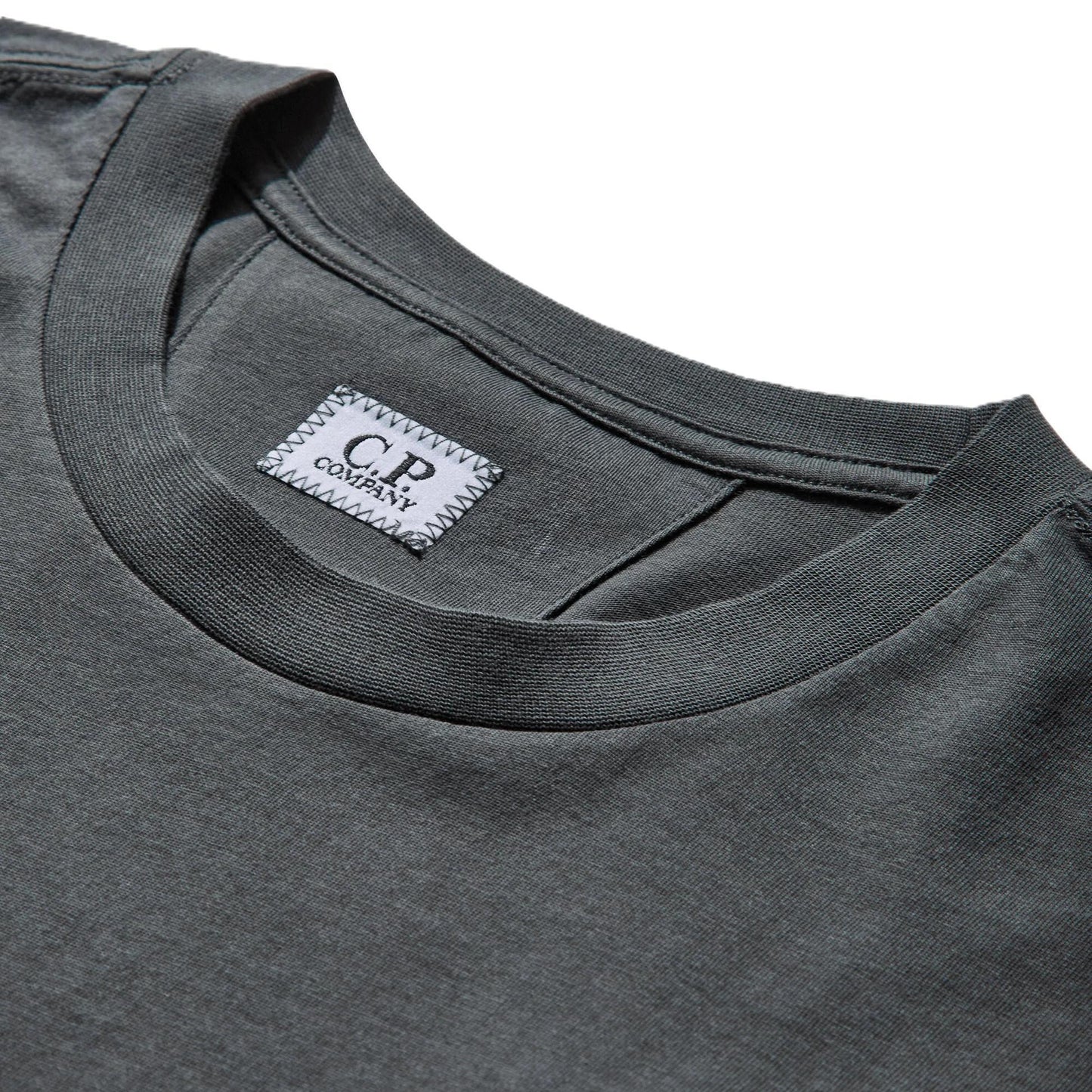 C.P. Company Vertical Logo T-Shirt in Dark ShadowT-ShirtsC.P. CompanyDPUS Designer Outlet7622792336872SC.P. Company Vertical Logo T-Shirt in Dark Shadow