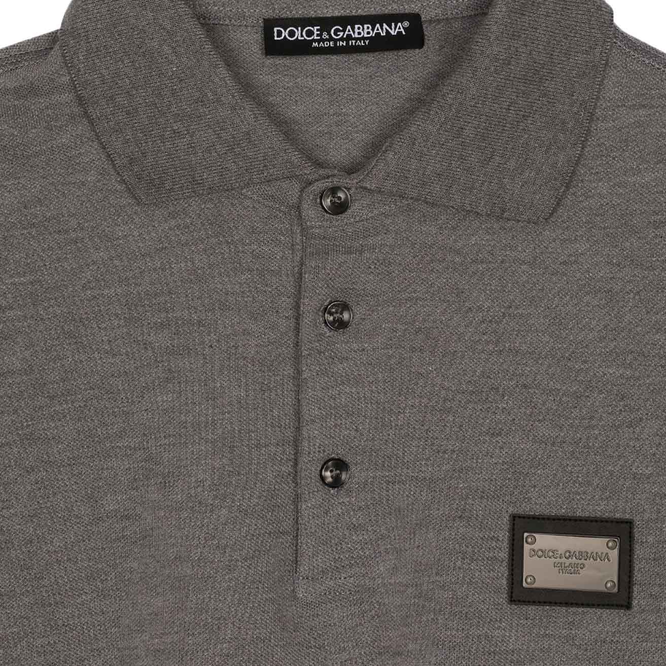 Dolce & Gabbana Plaque Cotton Pique Polo Shirt in Grey MelangePolosDolce & GabbanaDPUS8056265273354SDolce & Gabbana Plaque Cotton Pique Polo Shirt in Grey Melange