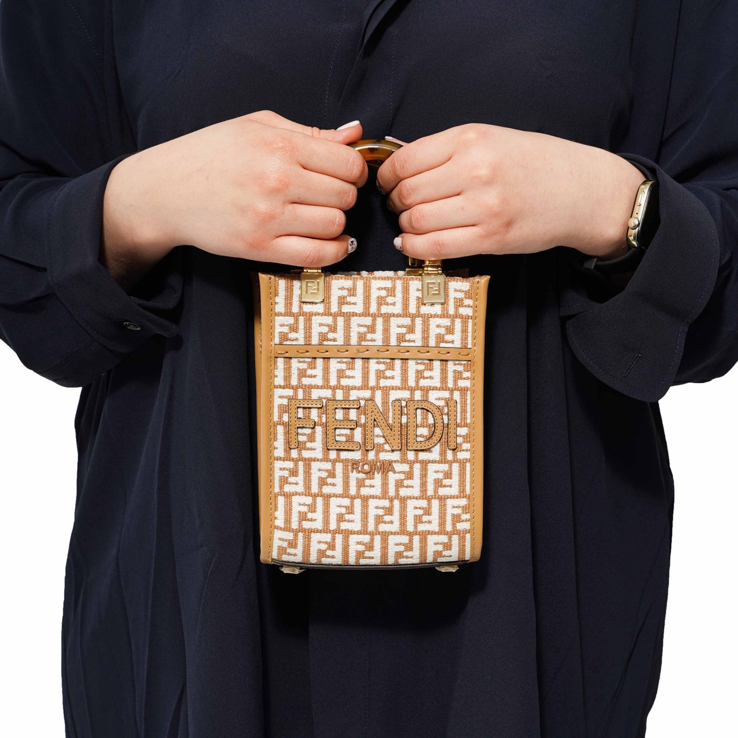 [Fendi] Mini Sunshine Bag in BeigeBagsFendiDPUS Designer Outlet325252[Fendi] Mini Sunshine Bag in Beige